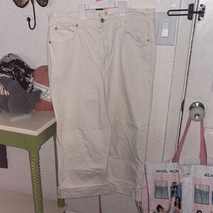 Universal Thread Cream Ankle Pants